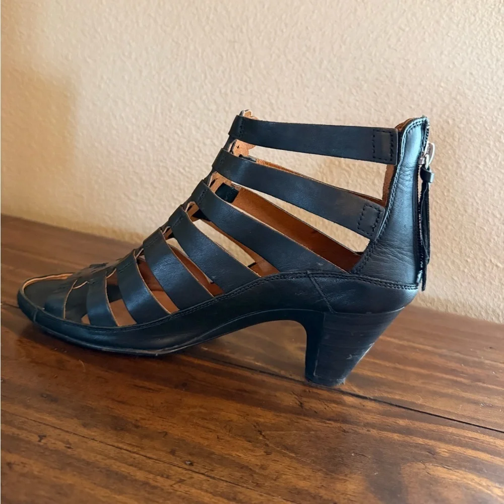 PIKOLINOS Java Caged Gladiator Sandal Black Size 8.5 / 39